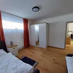 Apartamento Mýto Bergmax, Jasná Chopok 10min Transit - Mýto Apartments, Parking Free *