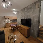 Apartamento Mýto Bergmax, Jasná Chopok 10min Transit - Mýto Apartments, Parking Free