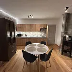 Mýto Bergmax, Jasná Chopok 10min Transit - Mýto Apartments, Parking Free Apartamento *