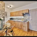 Myto Bergmax, Jasna Chopok 10min Transit - Myto Apartments, Parking Free *