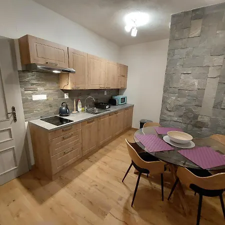 Mýto Bergmax, Jasná Chopok 10min Transit - Mýto Apartments, Parking Free *