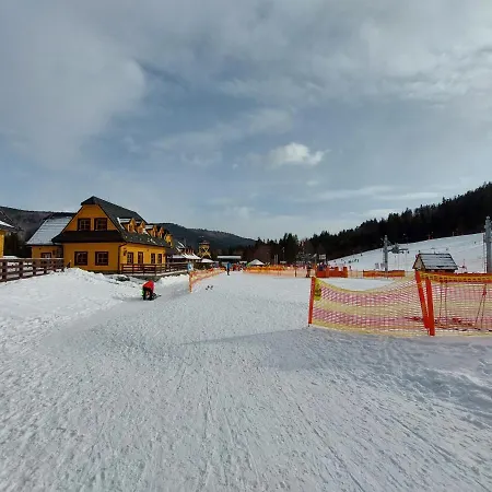 Apartmán Mýto Bergmax, Jasná Chopok 10min Transit - Mýto Apartments, Parking Free
