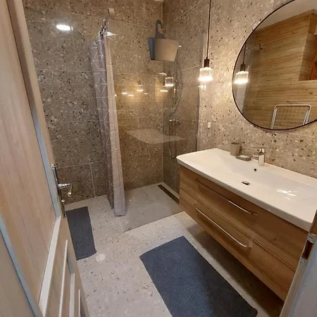 Mýto Bergmax, Jasná Chopok 10min Transit - Mýto Apartments, Parking Free *