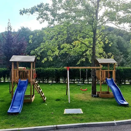 Myto Bergmax, Jasna Chopok 10min Transit - Myto Apartments, Parking Free Apartment Myto pod Dumbierom