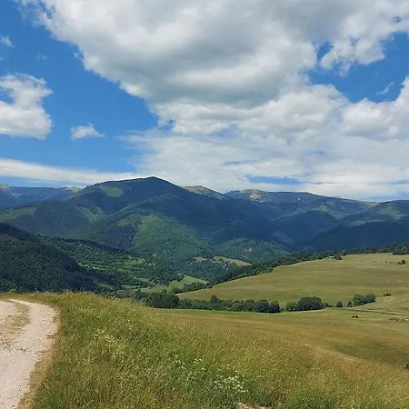 Apartment Myto Bergmax, Jasna Chopok 10min Transit - Myto Apartments, Parking Free Myto pod Dumbierom