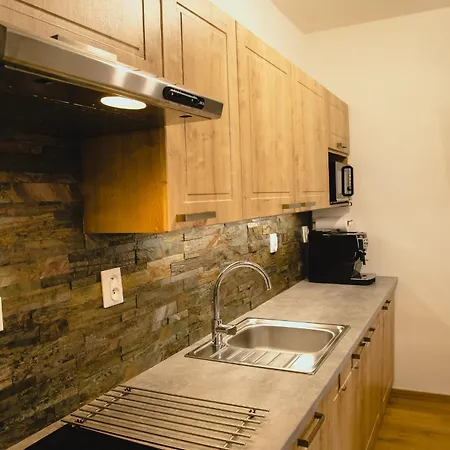 Myto Bergmax, Jasna Chopok 10min Transit - Myto Apartments, Parking Free * Mýto pod Ďumbierom