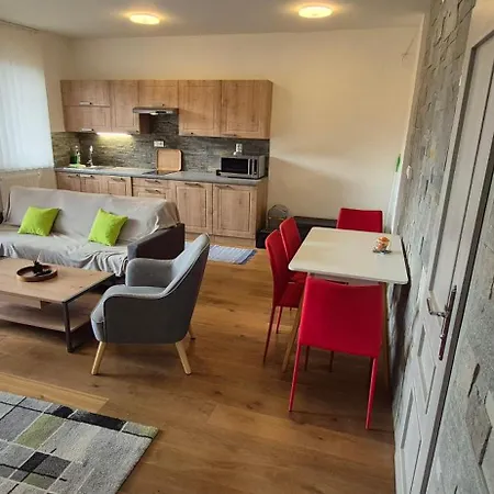 דירה Myto Bergmax, Jasna Chopok 10min Transit - Myto Apartments, Parking Free Mýto pod Ďumbierom