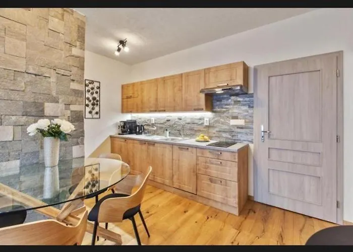 Myto Bergmax, Jasna Chopok 10min Transit - Myto Apartments, Parking Free *